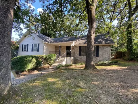 7212 S T St, Fort Smith, AR 72903 photo 1