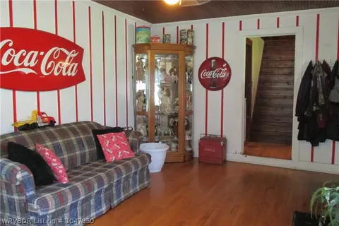 2521 Walnut St, Paris, AR 72855 photo 3