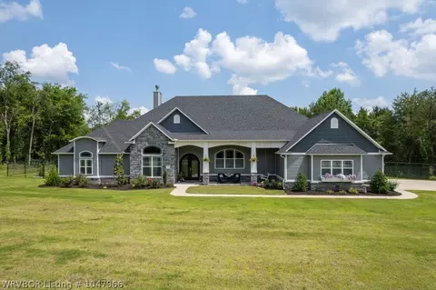 9216 S Graphic Dr, Alma, AR 72921 photo 1