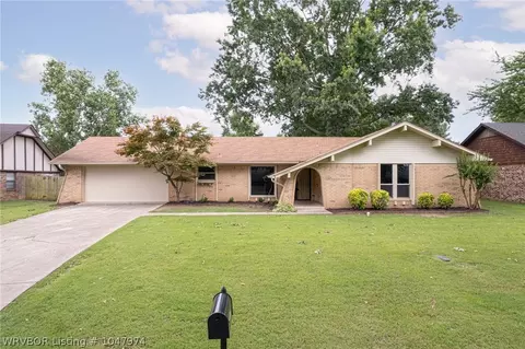 10800 Edgewater Rd, Fort Smith, AR 72903 photo 1