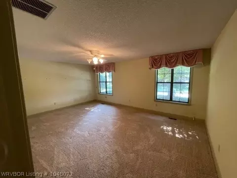 3901 S 27th Cir, Fort Smith, AR 72901 photo 15