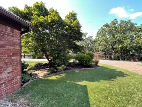 3901 S 27th Cir, Fort Smith, AR 72901 photo 37