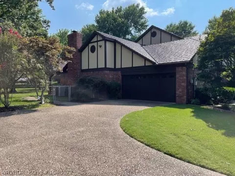 3901 S 27th Cir, Fort Smith, AR 72901 photo 7