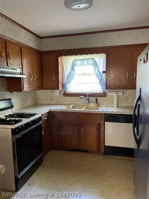 524 Mountain St, Huntington, AR 72940 photo 7