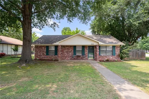 5909 Enid Cir, Fort Smith, AR 72903 photo 1