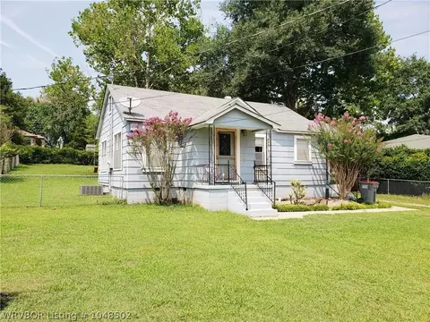 120 W Houston St, Greenwood, AR 72936 photo 3