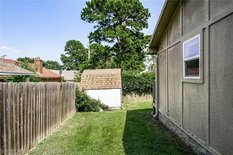 2306 Pine Ln, Barling, AR 72923 photo 32