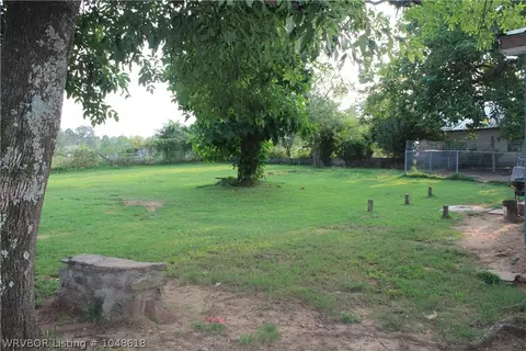 201 Jackman St, Altus, AR 72821 photo 15