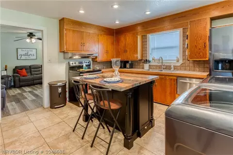 305 Center St, Mansfield, AR 72944 photo 9