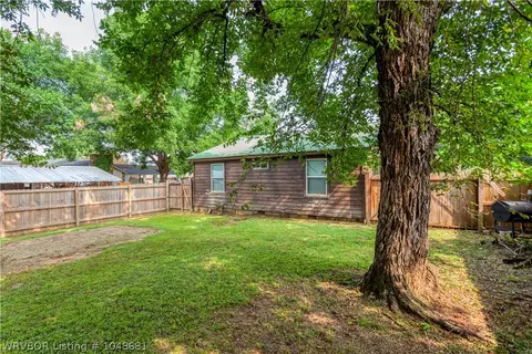 305 Center St, Mansfield, AR 72944 photo 15