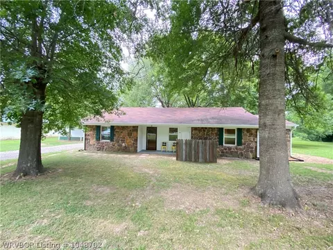 110 Jefferson Ave, Midland, AR 72945 photo 3