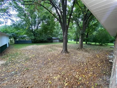 110 Jefferson Ave, Midland, AR 72945 photo 29