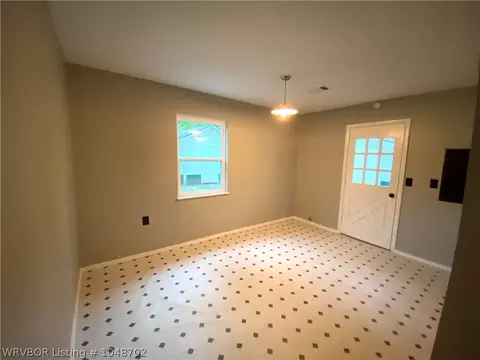 110 Jefferson Ave, Midland, AR 72945 photo 7