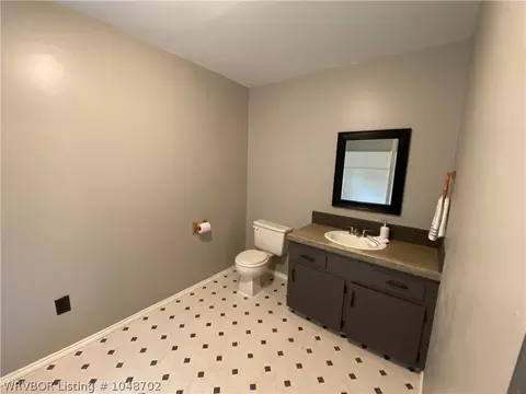 110 Jefferson Ave, Midland, AR 72945 photo 22