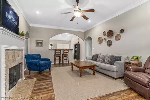 1819 Fairbanks Dr, Barling, AR 72923 photo 9