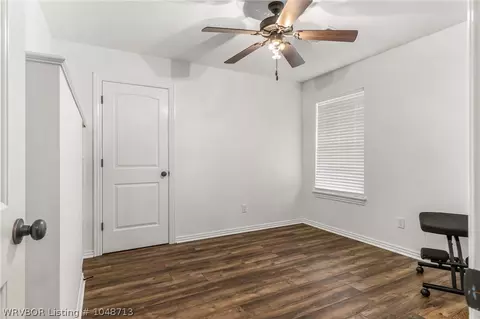 1819 Fairbanks Dr, Barling, AR 72923 photo 30