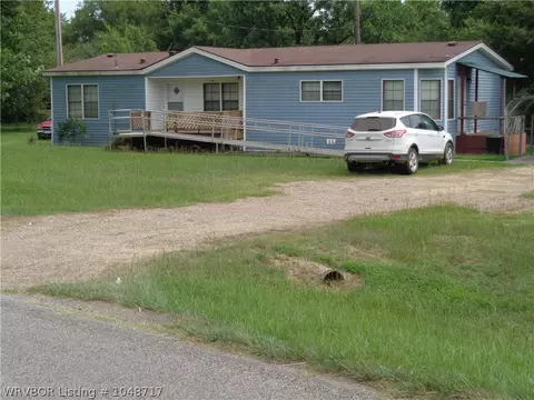 905 E Main St, Altus, AR 72821 photo 1