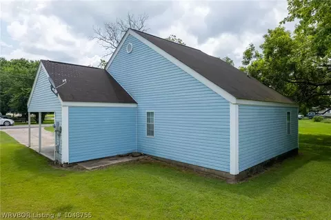 704 N 4th St, Paris, AR 72855 photo 31