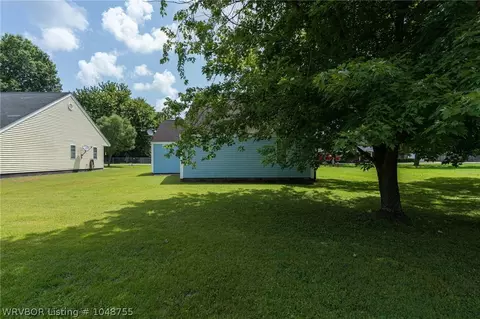 704 N 4th St, Paris, AR 72855 photo 28