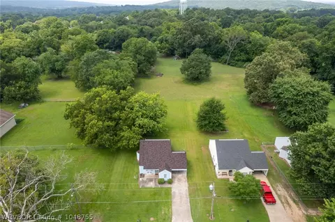 704 N 4th St, Paris, AR 72855 photo 19