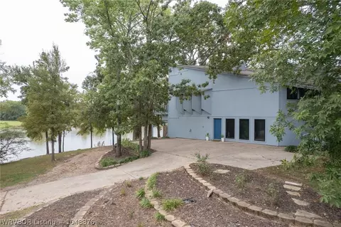 11012 Hunters Point Rd, Fort Smith, AR 72903 photo 2