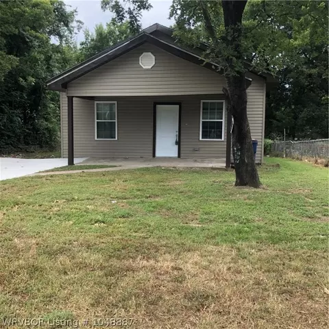 1502 S 16th St, Fort Smith, AR 72901 photo 1