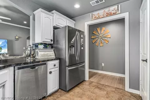 125 Pine St, Greenwood, AR 72936 photo 11