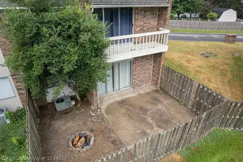1500 S Albert Pike Ave #22, Fort Smith, AR 72903 photo 3