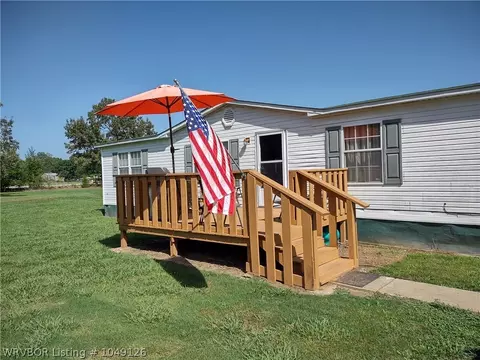 6011 Country Aire Loop, Hackett, AR 72937 photo 3