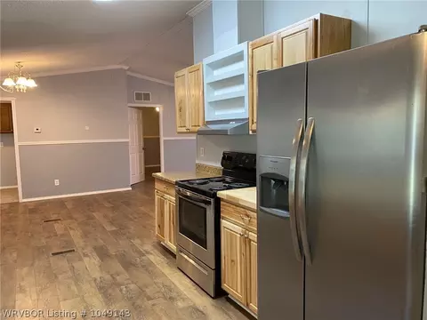 130 Turner St, Dyer, AR 72934 photo 6