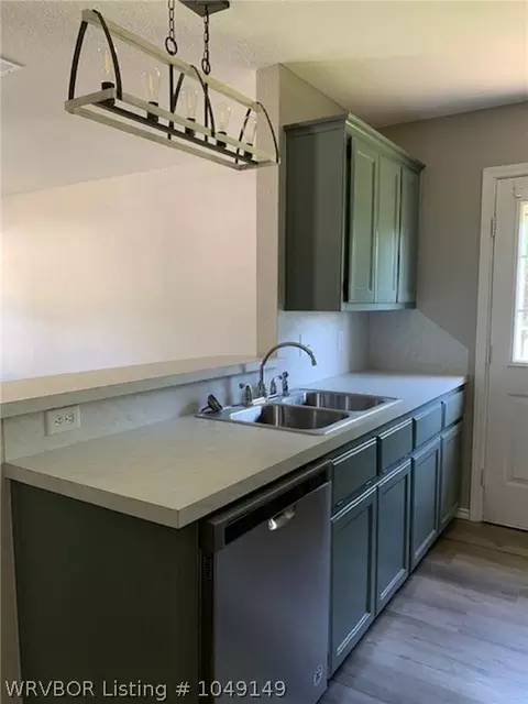 908 Cherry Loop, Muldrow, OK 74948 photo 9