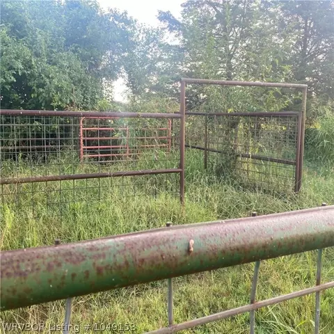 718 Duncan Rd, Ozark, AR 72949 photo 9