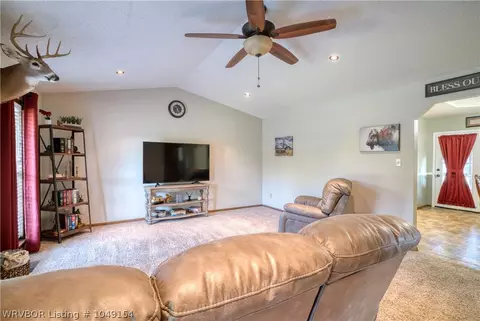 1402 E Pryor Ave, Pocola, OK 74902 photo 3