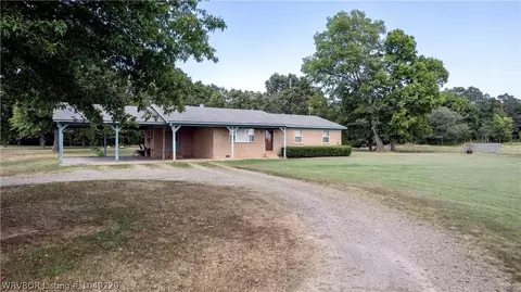 704 Gregory Ave, Pocola, OK 74902 photo 1