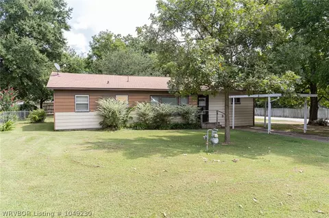 4725 S 29th St, Fort Smith, AR 72901 photo 2