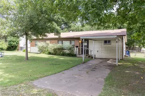 4725 S 29th St, Fort Smith, AR 72901 photo 3