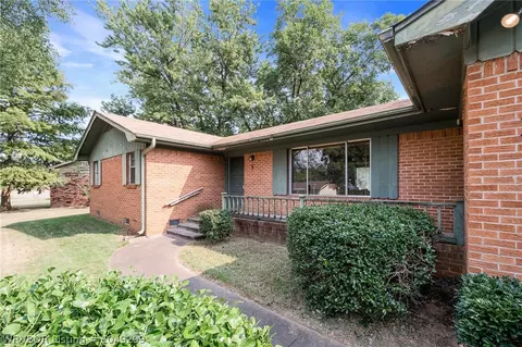 5 Candlestick Ln, Fort Smith, AR 72908 photo 2