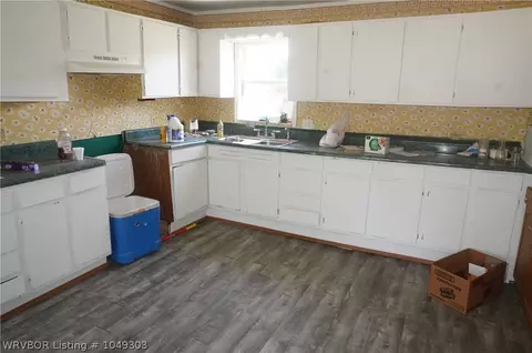 700 Sherwood Ave, Bonanza, AR 72916 photo 4