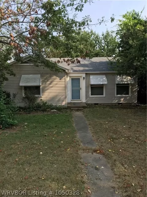 2217 S P St, Fort Smith, AR 72901 photo 1