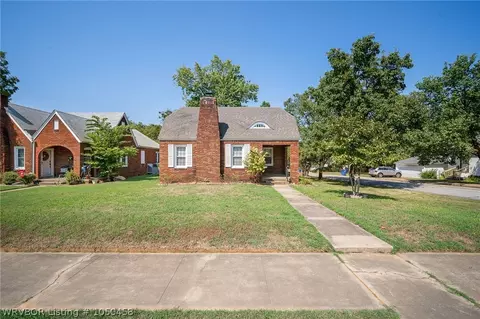 2423 M St, Fort Smith, AR 72901 photo 1