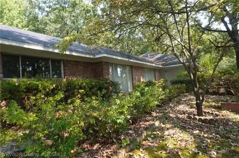 11 Carthage Cir, Fort Smith, AR 72901 photo 4