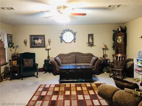 479 E 5th St, Waldron, AR 72958 photo 12