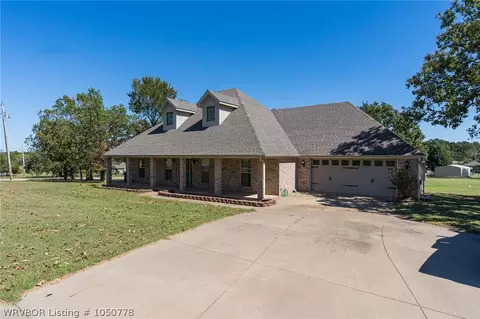 106 Hollywood Pl, Lavaca, AR 72941 photo 2