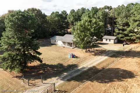 4810 Highway 10, Hackett, AR 72937 photo 2