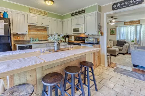 2406 Barbara Ln, Lavaca, AR 72941 photo 11