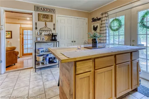 2406 Barbara Ln, Lavaca, AR 72941 photo 14