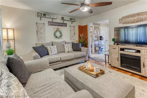 2406 Barbara Ln, Lavaca, AR 72941 photo 8