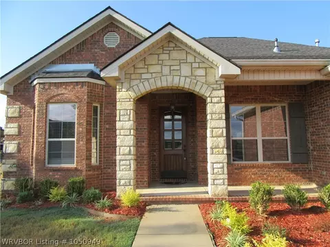 1503 Clay Ct, Fort Smith, AR 72916 photo 2