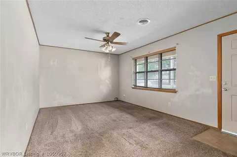 303 Quincy St, Lavaca, AR 72941 photo 5