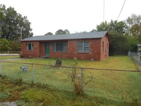 4020 57th St, Fort Smith, AR 72904 photo 4